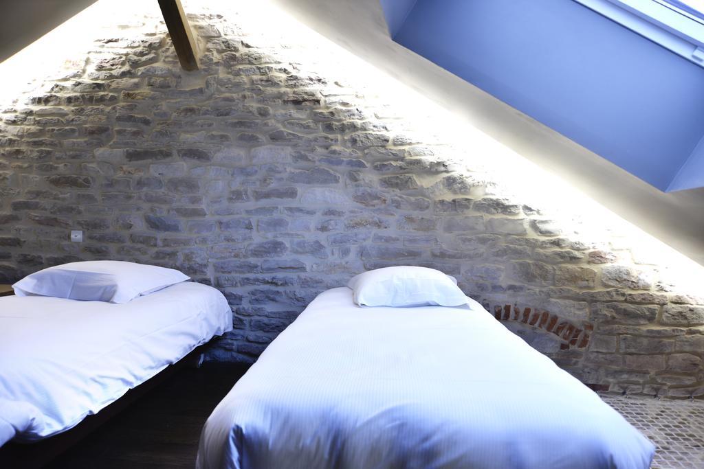 Hotel Aux Terrasses Tournus Habitación foto
